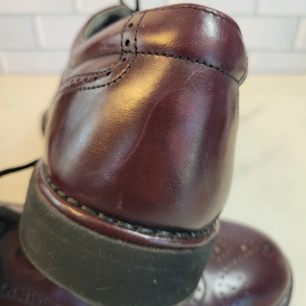 Rockport DresSports Mens 11 W Burgundy Leather Wingtip Oxford Vibram Shoe